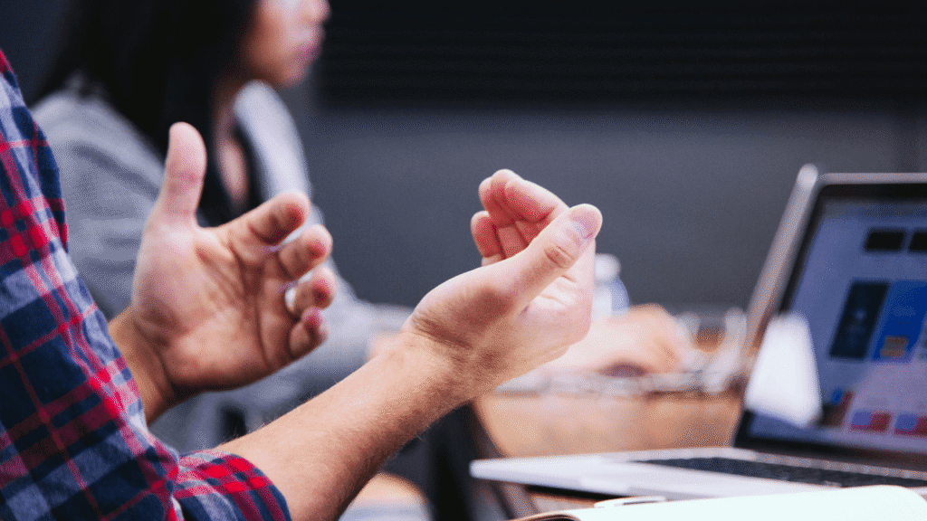 想跟朋友合夥開公司嗎？創業前你必須了解的開公司流程及股東協議書撰寫指南